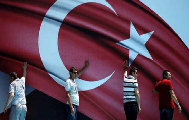 Ο χρόνος κυλάει αντίστροφα – Financial Times: «Βόμβα» το εταιρικό χρέος για την οικονομία της Τουρκίας